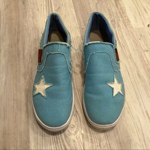 STAR Shoes